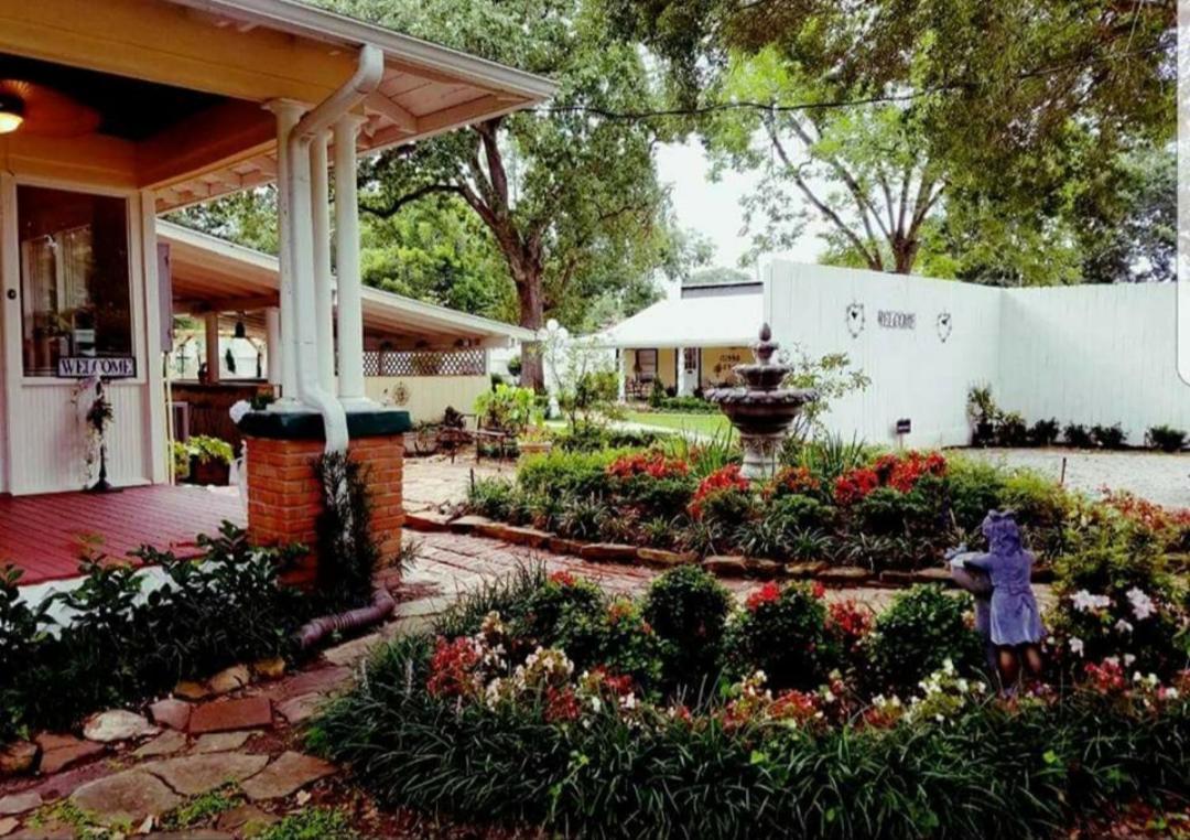 Gibbs Street Manor Hotel New Waverly Buitenkant foto