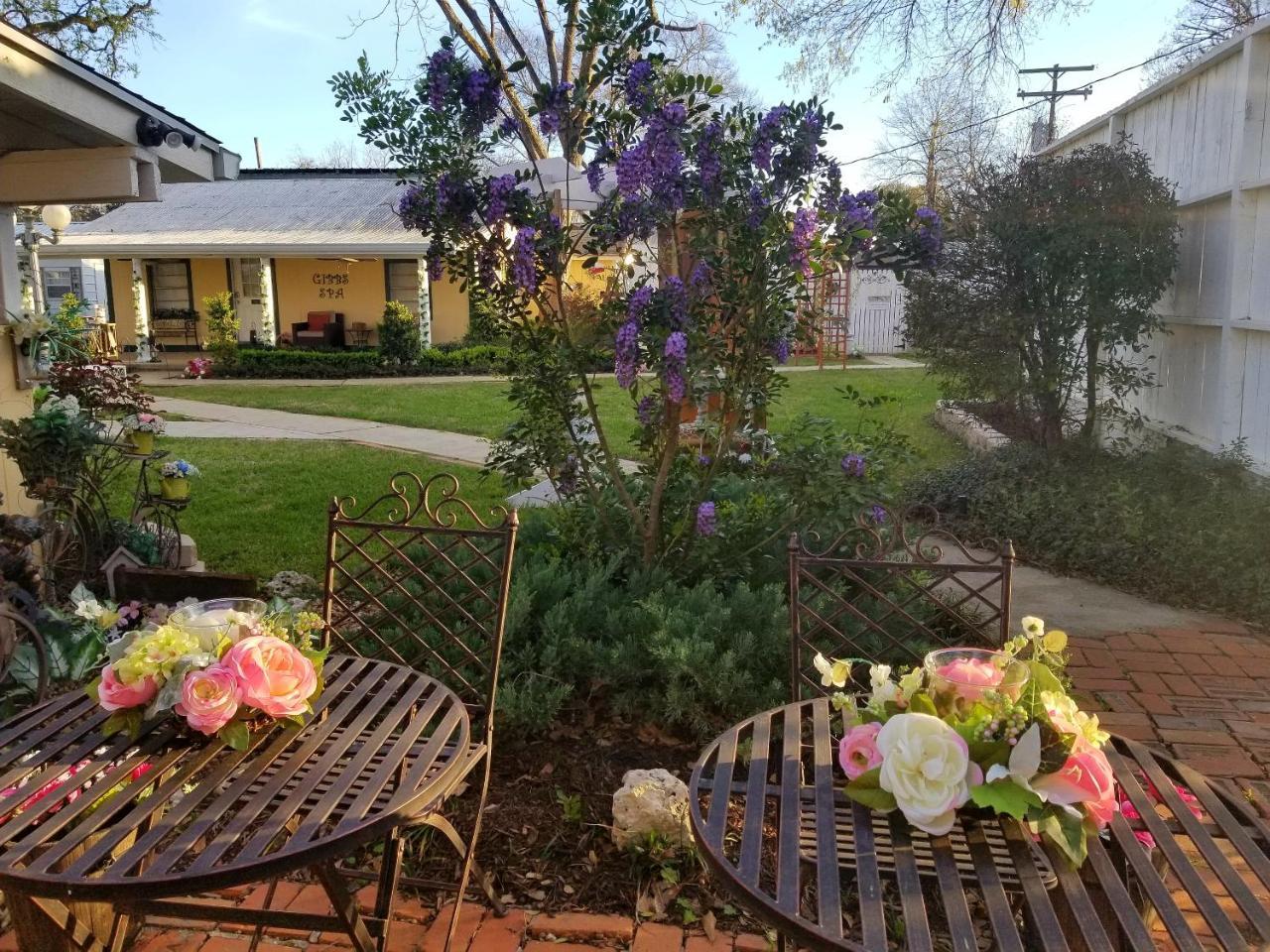 Gibbs Street Manor Hotel New Waverly Buitenkant foto